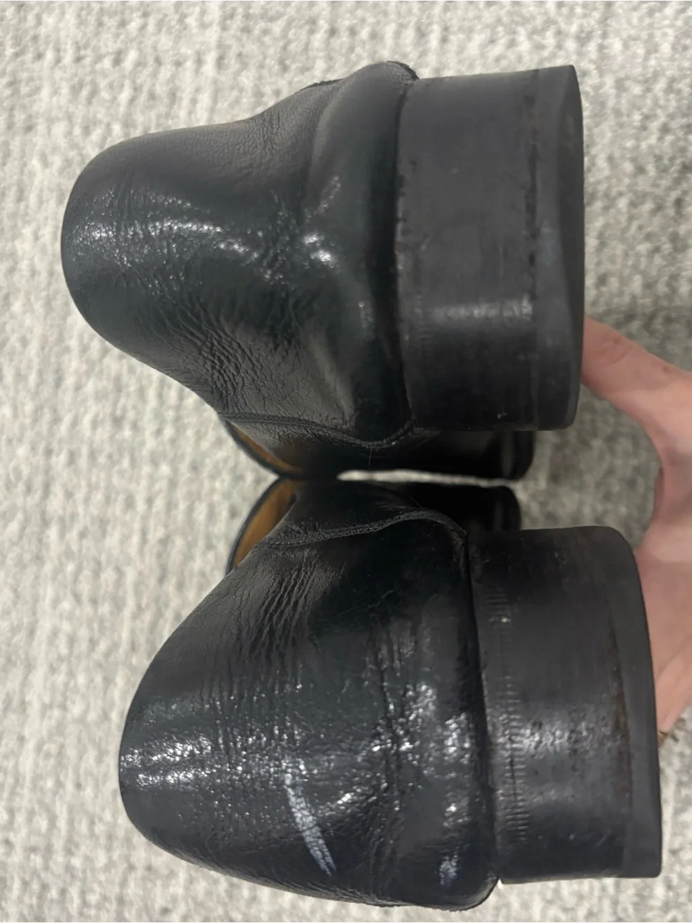 Gucci Black Leather Horsebit Slip-On Loafers